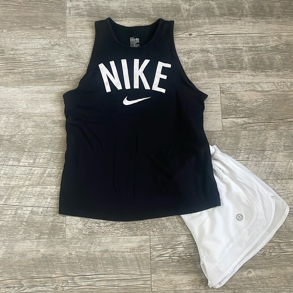 Nike Tops - Nike Women’s Tank Top
